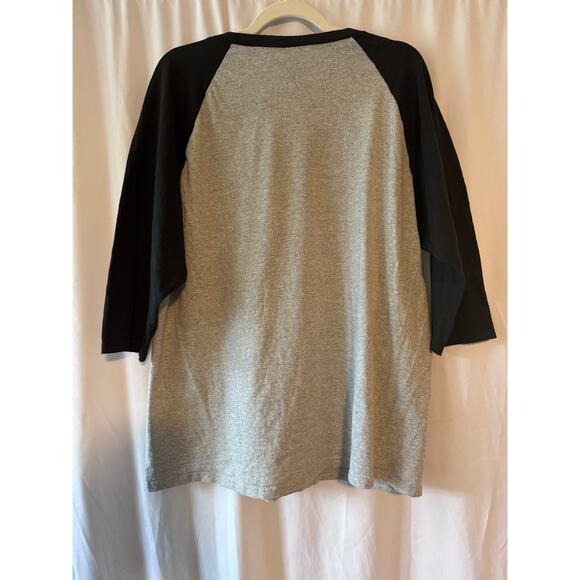 Chow Yum Phat Crawfish Season Raglan T-Shirt - XL - Picture 4 of 9